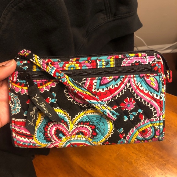 Vera Bradley wristlet - Picture 2 of 6